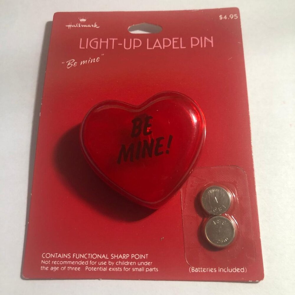 New Vintage Hallmark Light-Up Valentine's Be Mine! Red Heart Lapel Pin Brooch